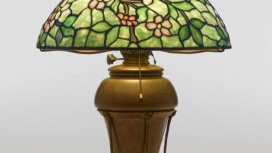 illuminate-your-space-with-tiffany-table-lamps-and-apliques-tiffany