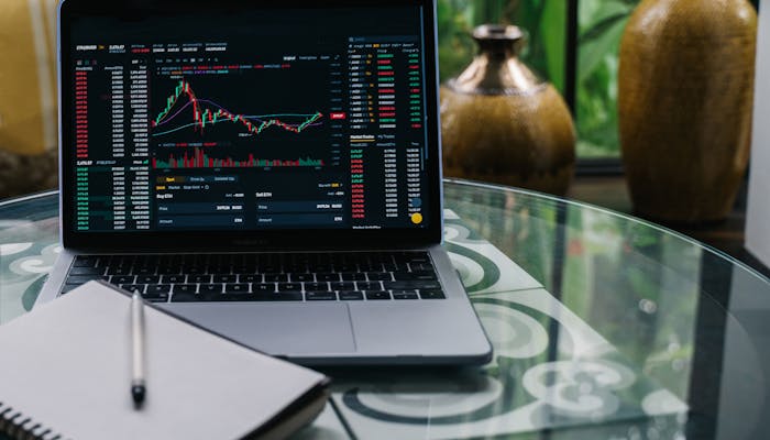 potential-rewards-and-benefits-of-trading-naked-options